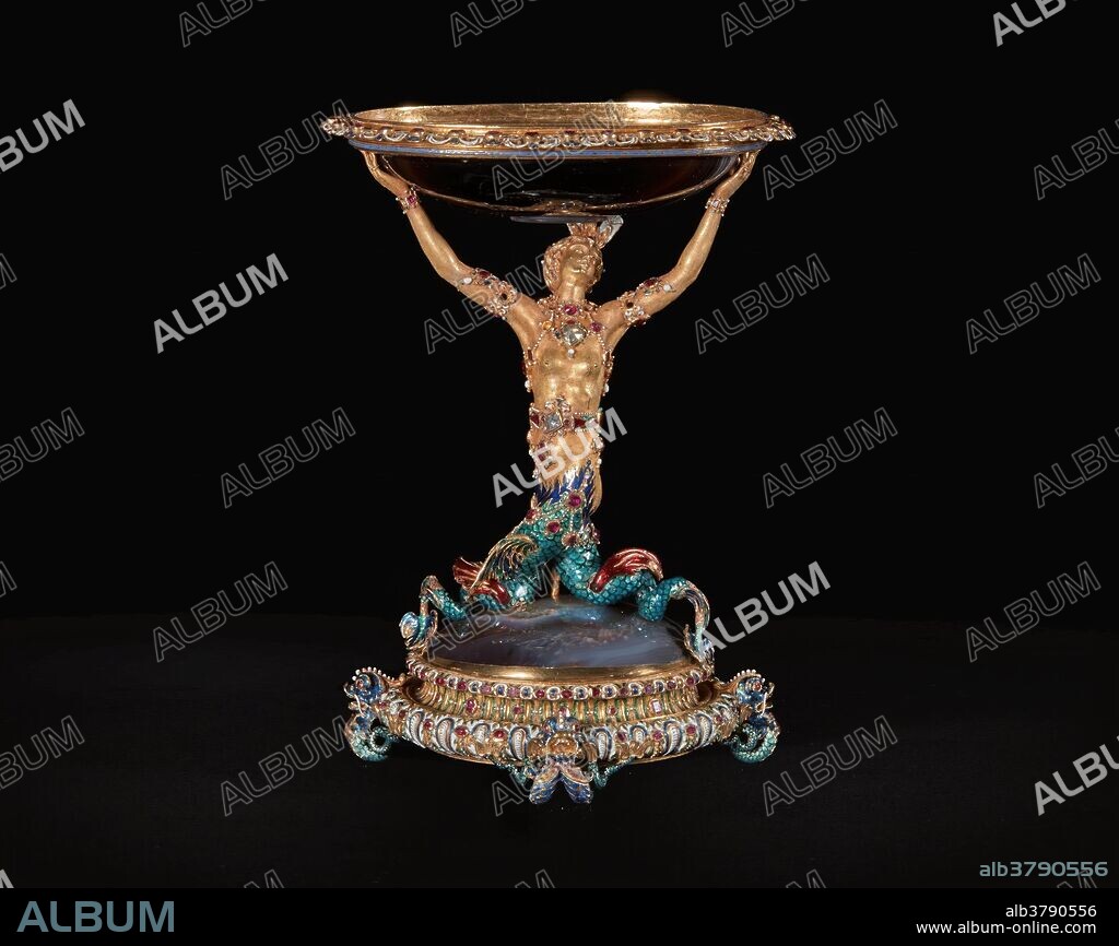 ANÓNIMO. Anónimo / 'Copa con sirena de oro'. 1550 - 1575. Ágata, Diamante, Esmalte, Oro, Rubí, 17,4 x 12,5 cm.