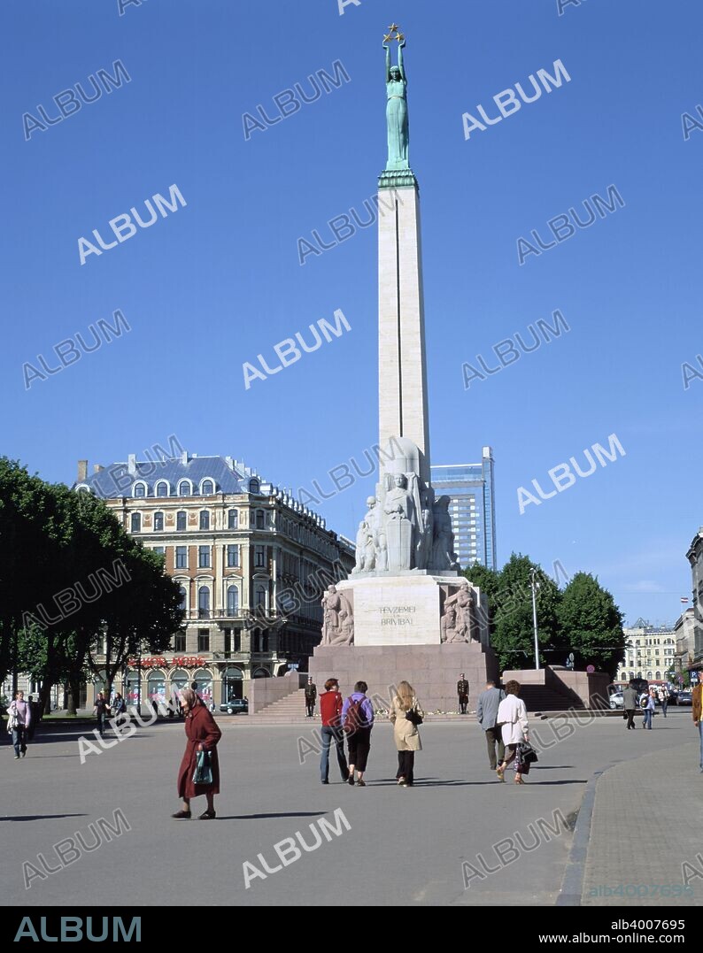 Freedom Monument, Riga, Latvia. The Freedom Monument in Riga was unveiled in 1935 during Latvia's period on independence between the two World Wars. It became a symbol of resistance to Soviet occupation and the site of gatherings as Latvians began to agitate for independence from the Soviet Union in the 1980s.