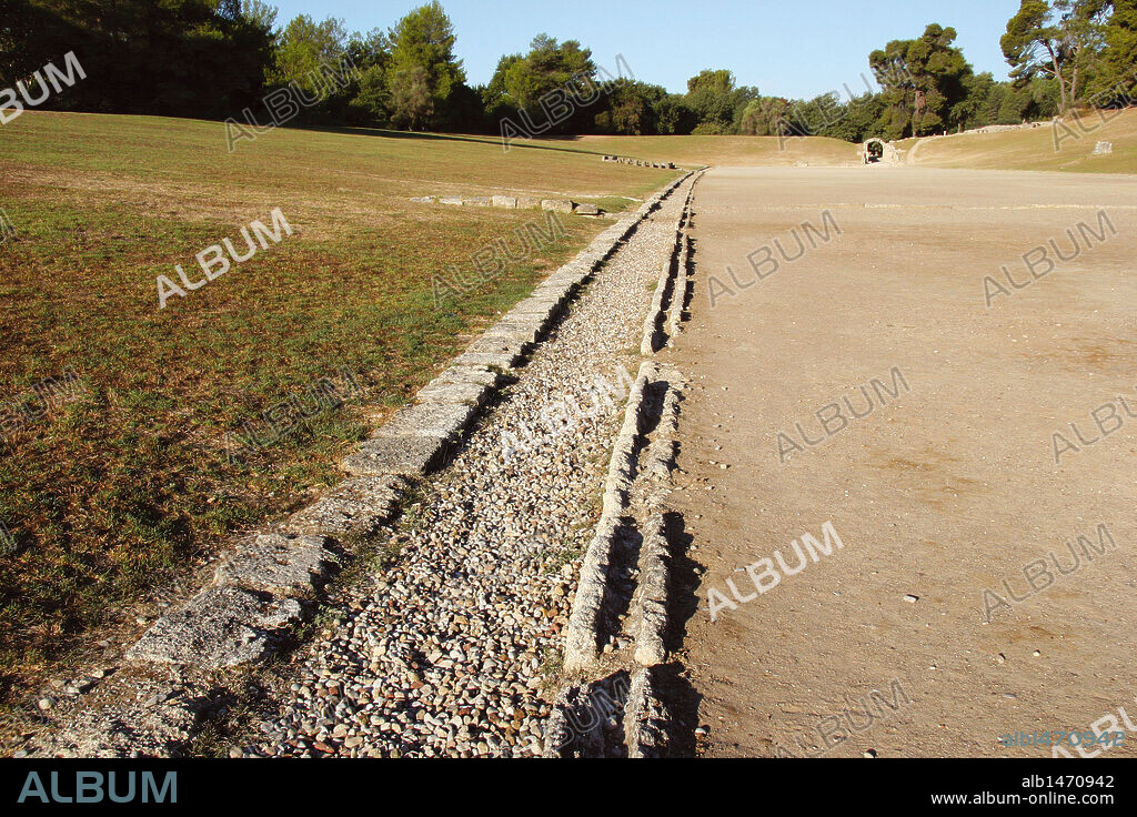 ARTE GRIEGO. GRECIA. ESTADIO DE OLIMPIA. Vista panorámica. El Peloponeso. Grecia.