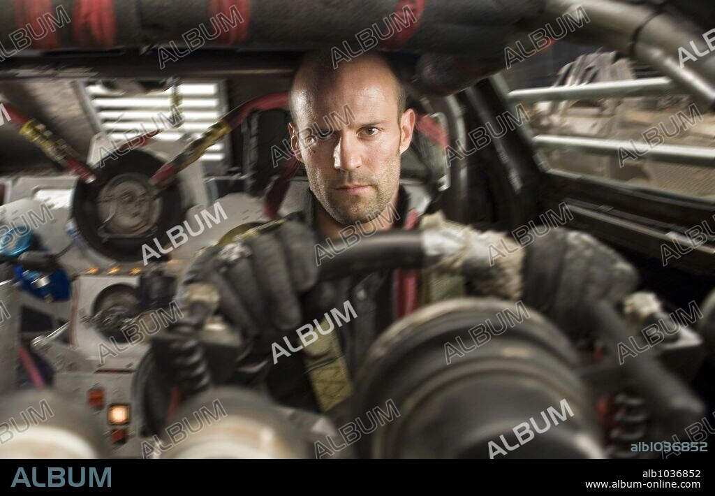 JASON STATHAM en DEATH RACE: LA CARRERA DE LA MUERTE, 2008 (DEATH RACE), dirigida por PAUL W. S. ANDERSON. Copyright IMPACT PICTURES.