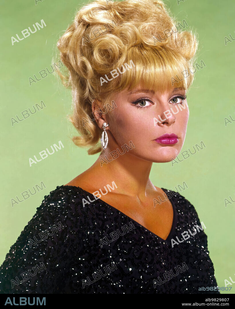 ELKE SOMMER.