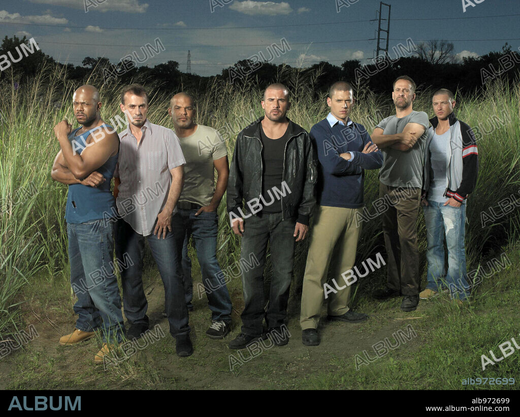 AMAURY NOLASCO, DOMINIC PURCELL, LANE GARRISON, PETER STORMARE, ROBERT KNEPPER, ROCKMOND DUNBAR et WENTWORTH MILLER dans PRISON BREAK-TV, 2005, réalisé par PAUL SCHEURING. Copyright 20TH CENTURY FOX TV. Temporada 2.