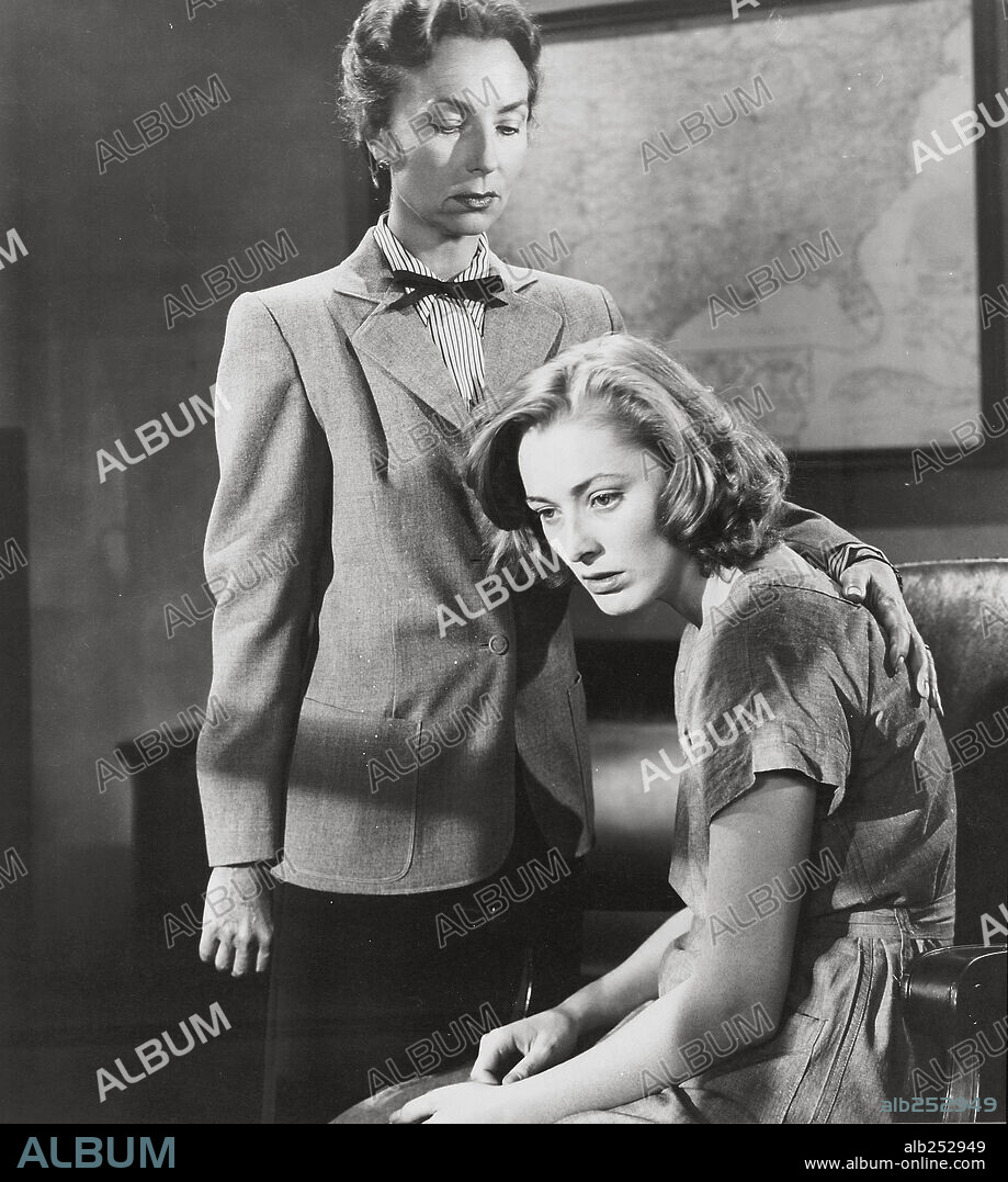 Eleanor Jane Parker and AGNES MOOREHEAD. AGNES MOOREHEAD and ELEANOR PARKER in CAGED, 1950, directed by JOHN CROMWELL. Copyright WARNER BROTHERS.