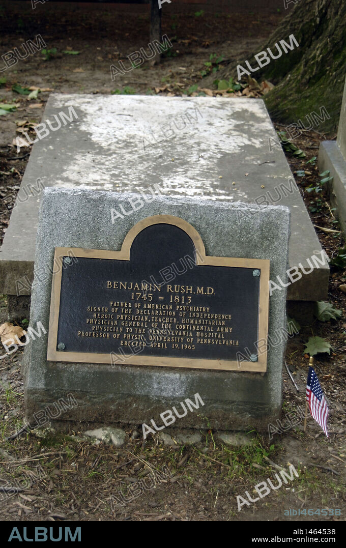 BENJAMIN RUSH (1745-1813). Médico estadounidense, uno de los Padres Fundadores de los Estados Unidos. Firmó la Declaración de Independencia. Tumba de Rush en el cementerio "Christ Church Burial Ground", situado en la zona antigua de la ciudad. Filadelfia (Philadelphia). Estado de Pensilvania. Estados Unidos.