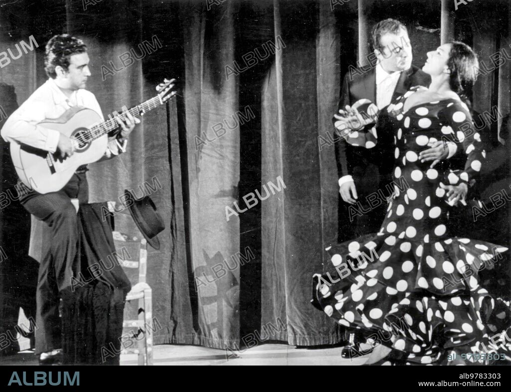November 10, 1966. "la Guapa de Cádiz" at the Calderón theater with Beni de Cádiz and "el Pescailla".