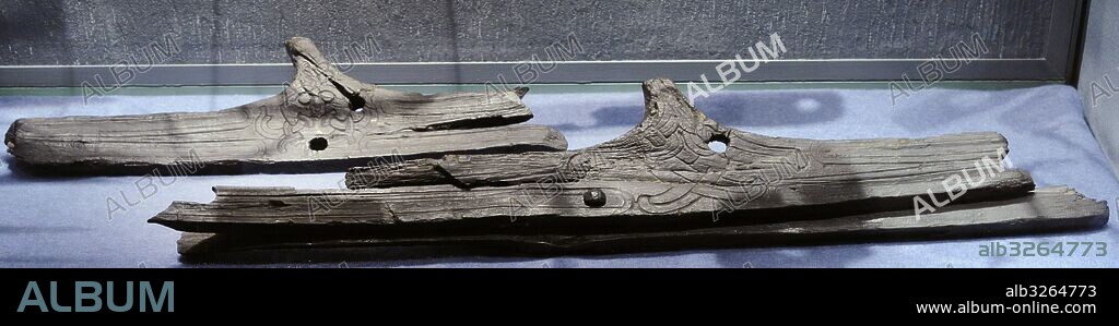 Scandinavia. The boat-builders. 2 Rowlocks. 9th century. Gokstad, Sanderfjord k., Vestfold. Norway. Historical Museum. Oslo. Norway.
