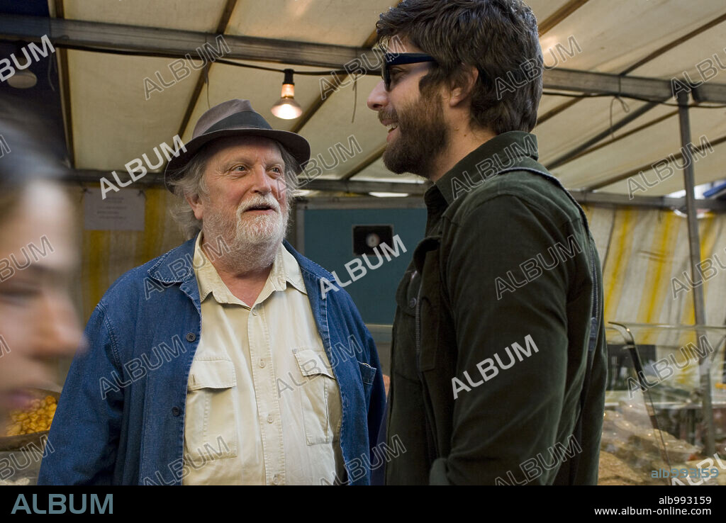 ADAM GOLDBERG and ALBERT DELPY in 2 DAYS IN PARIS, 2007, directed by JULIE DELPY. Copyright POLARIS FILM PRODUCTION AND FINANCE/3L FILMPRODUKTION/TEMPET.