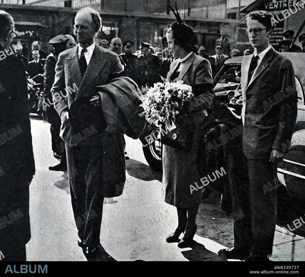 Crown Prince Baudouin and King Leopold III, with his second wife Princess of Rethy, in Amsterdam. Prince Baudouin (7 September 1930 - 31 July 1993), was King of the Belgians from 1951 until his death in 1993. He was the last Belgian king to be sovereign of the Congo. Baudouin was the elder son of King Leopold III (1901-1983) and his first wife, Princess Astrid of Sweden (1905-1935). Princess Lilian of Belgium, Princess of Rethy (born Mary Lilian Henriette Lucie Josephine Ghislaine Baels; 28 November 1916 - 7 June 2002) was the second wife of King Leopold III of Belgium.