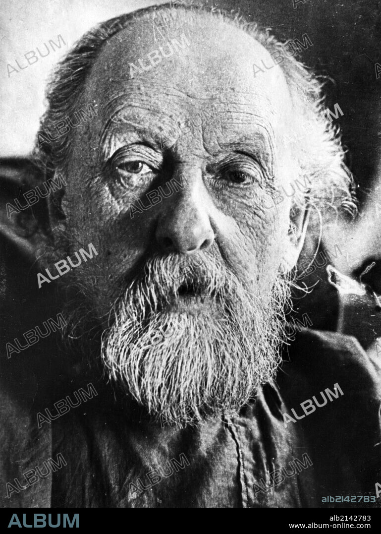 Portrait of konstantin tsiolkovsky by a, netuzhilin from the tsiolkovsky state museum of the history of cosmonautics in kaluga, 1930.