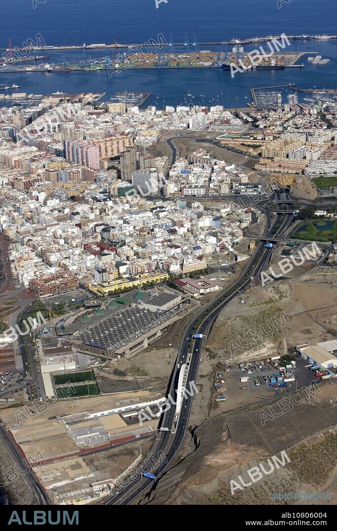 Autovia GC2 (highway), Las Palmas-Gáldar, Las Palmas de Gran Canaria, Gran Canaria, Canary Islands, Spain.