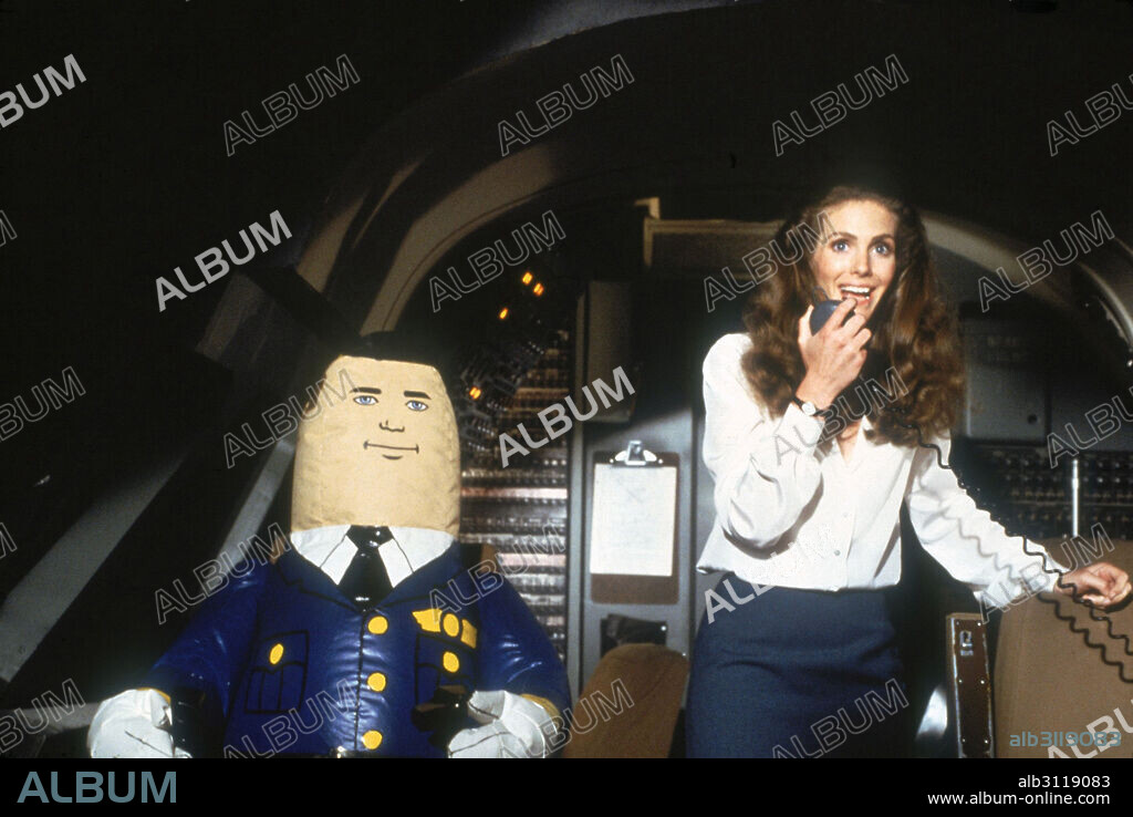 JULIE HAGERTY en ATERRIZA COMO PUEDAS, 1980 (AIRPLANE!), dirigida por DAVID ZUCKER y JIM ABRAHAMS. Copyright PARAMOUNT PICTURES.