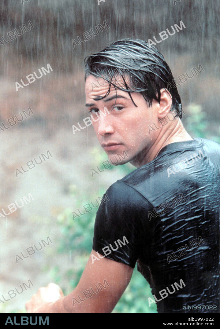 KEANU REEVES en LE LLAMAN BODHI, 1991 (POINT BREAK), dirigida por KATHERINE BIGELOW. Copyright 20TH CENTURY FOX.