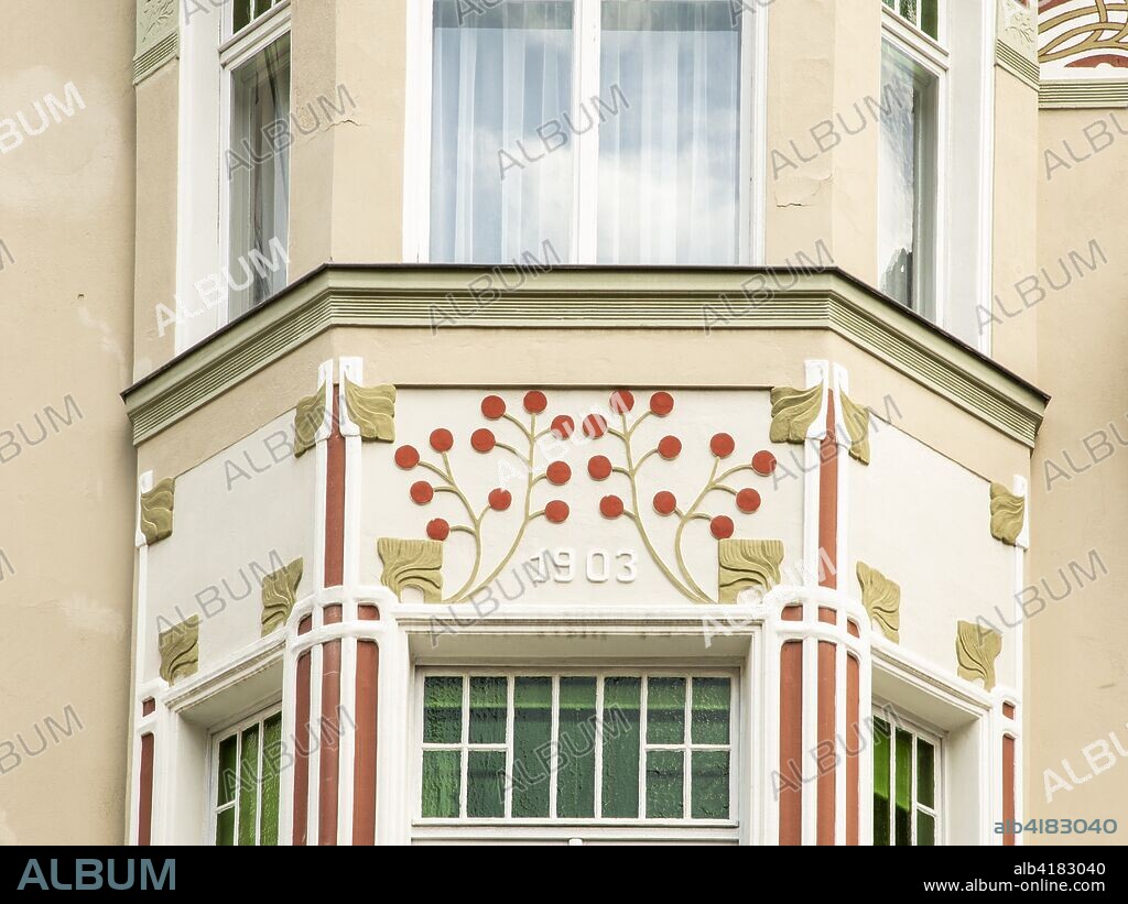Jugenstil house, Cranachstrasse 12, Weimar, Germany, (1905), 2018. Roof detail on Villa Bornmuller, designed by Rudolf Zapfe (1860-1934).