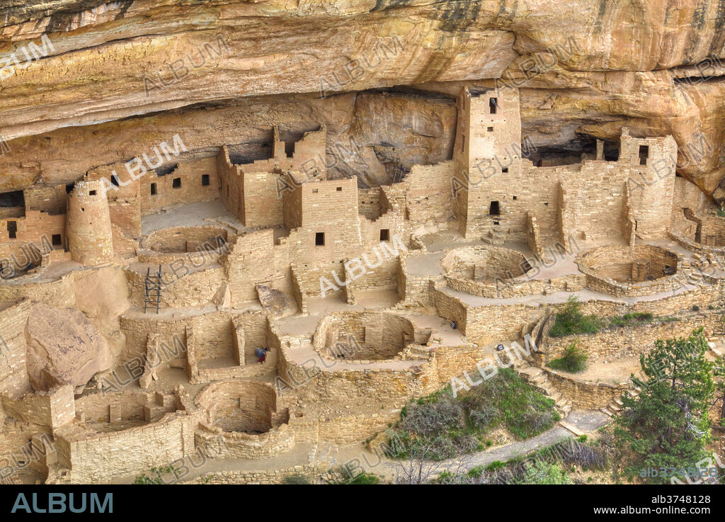 Anasazi Ruins, Cliff Palace, dating from between 600 AD and 1300 AD, Mesa Verde National Park, UNESCO World Heritage Site, Colorado, United States of America, North America.
