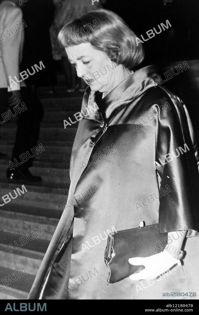 AMERICAN ACTRESS BETTE DAVIS IN CANNES ;. 16 MAY 1963.