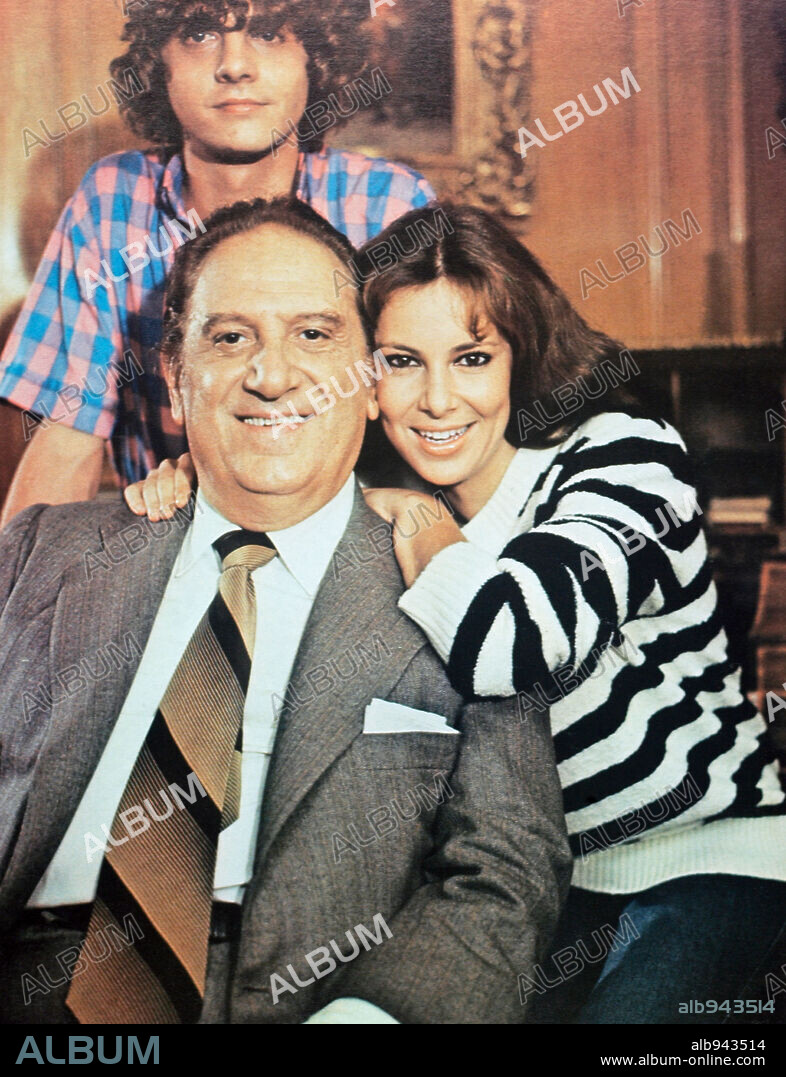 ANA OBREGON y JOSE BODALO en HIJOS DE PAPA, 1980, dirigida por RAFAEL GIL.