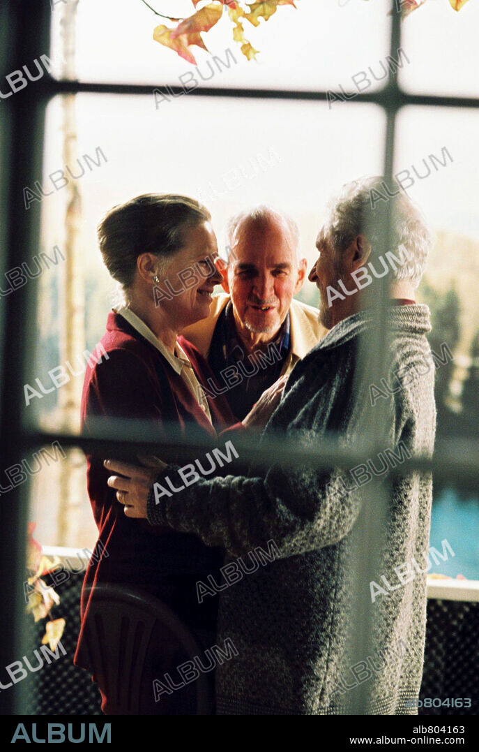 ERLAND JOSEPHSON, INGMAR BERGMAN y LIV ULLMANN en SARABAND, 2003, dirigida por INGMAR BERGMAN. Copyright SONY PICTURES CLASSICS.