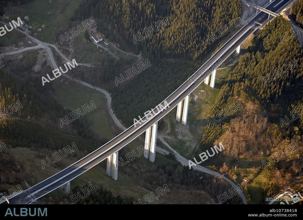 Autopista del Norte (Eibar-Vitoria), Mazmela, Eskoriatza, Guipuzcoa, Basque Country, Spain.