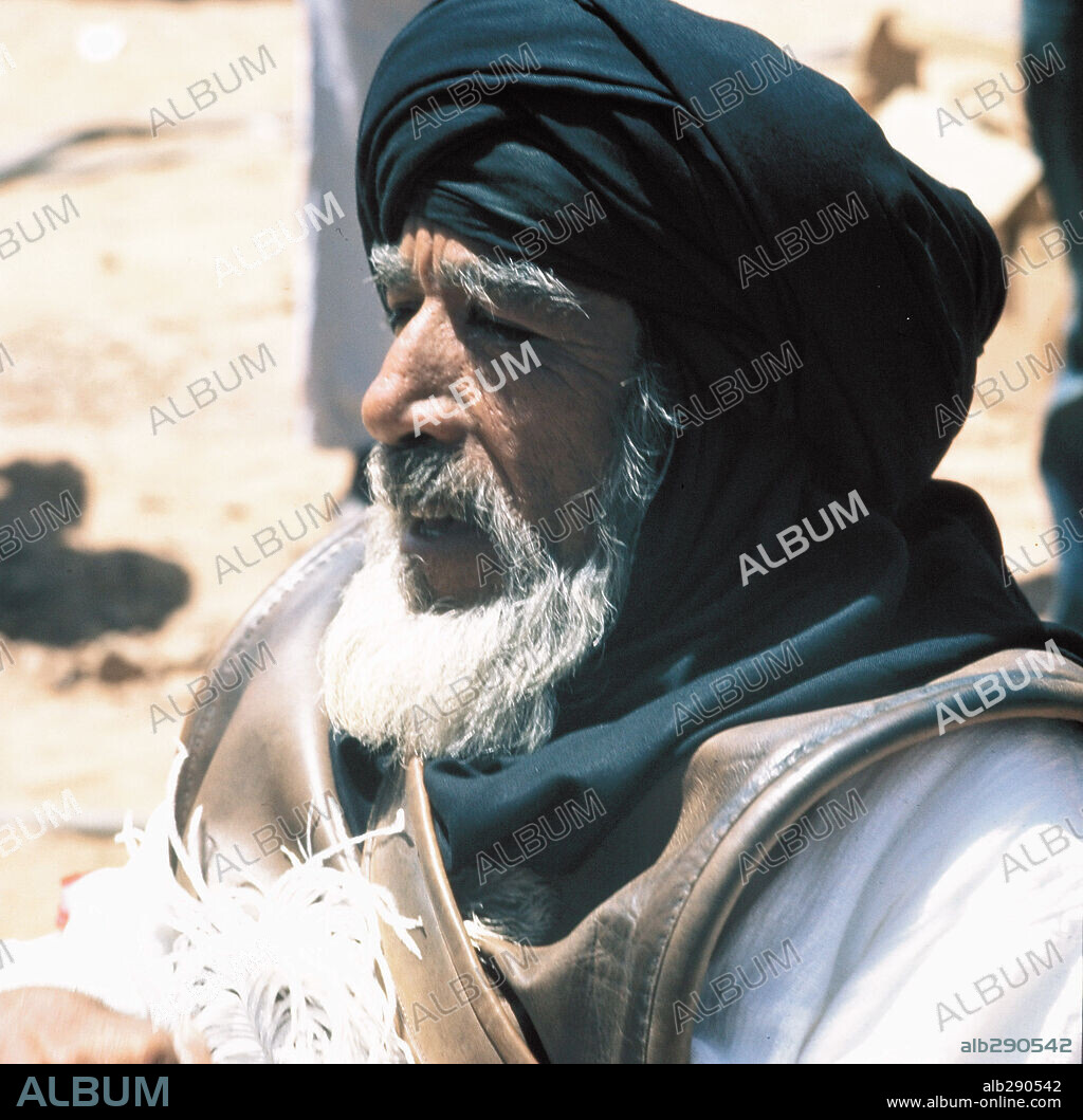 ANTHONY QUINN in MOHAMMED, MESSENGER OF GOD, 1976, directed by MOUSTAPHA AKKAD. Copyright FILMCO INTERNACIONAL.