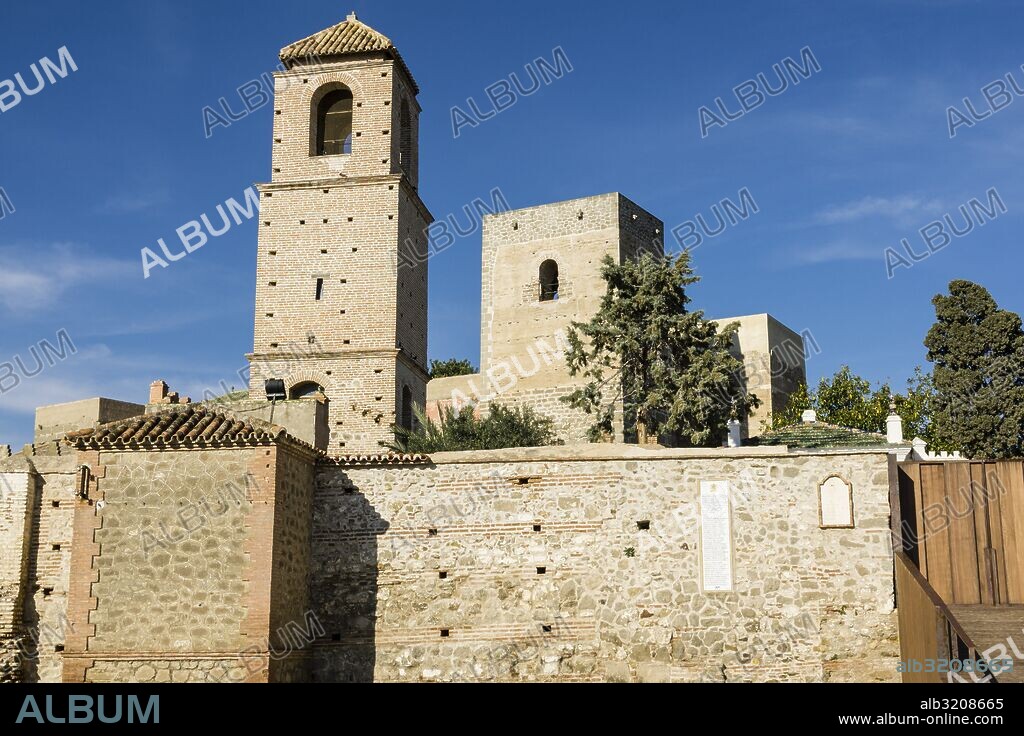 Castillo de Álora, siglo X,  Cerro de Las Torres. monumento nacional , Álora, Malaga, Andalucia, Spain.