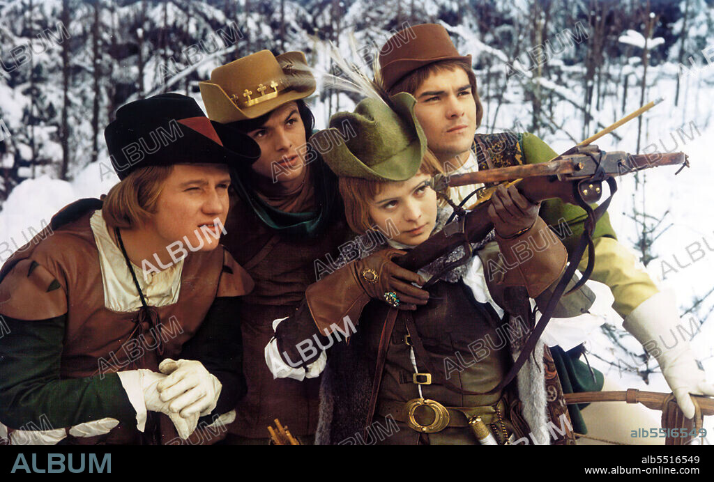 LIBUSE SAFRANKOVA in DREI HASELNÜSSE FÜR ASCHENBRÖDEL, 1973 (TRI ORISKY PRO POPELKU), unter der Regie von VACLAV VORLICEK. Copyright Deutsche Film / Filmové Studio Barrandov.