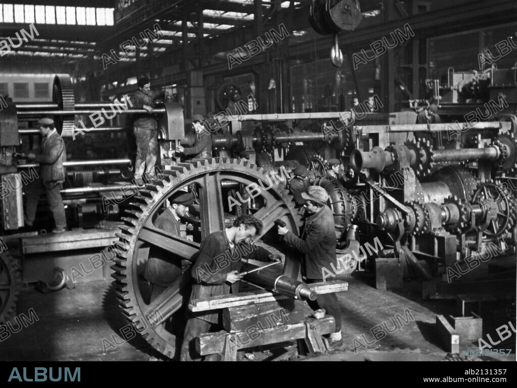 Assembly line of machine tool plant (factory) 'ivo lola ribar' at zeljeznik, near belgrade, serbia, yugoslavia, mid 1960s. 01/02/2013