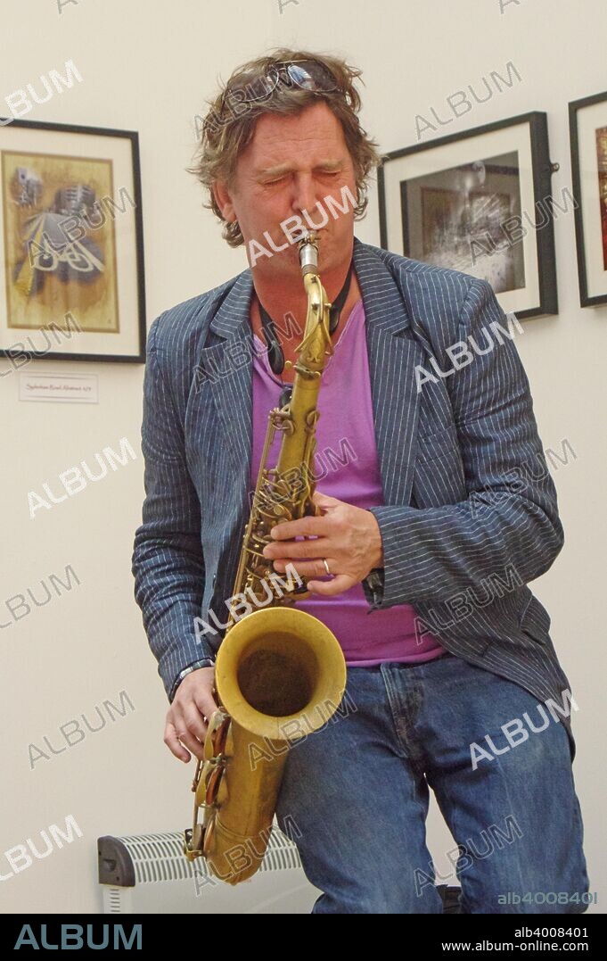 Ed Jones, Clock Tower Café, Croydon, London, 2015.