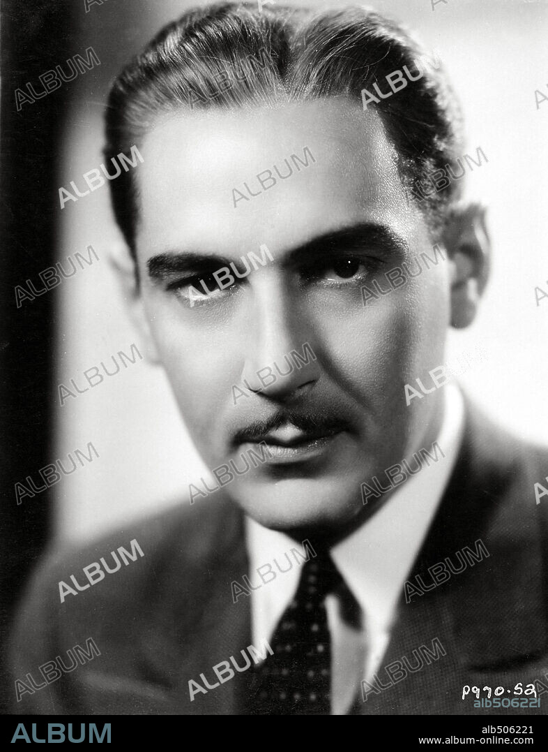 PAUL LUKAS.
