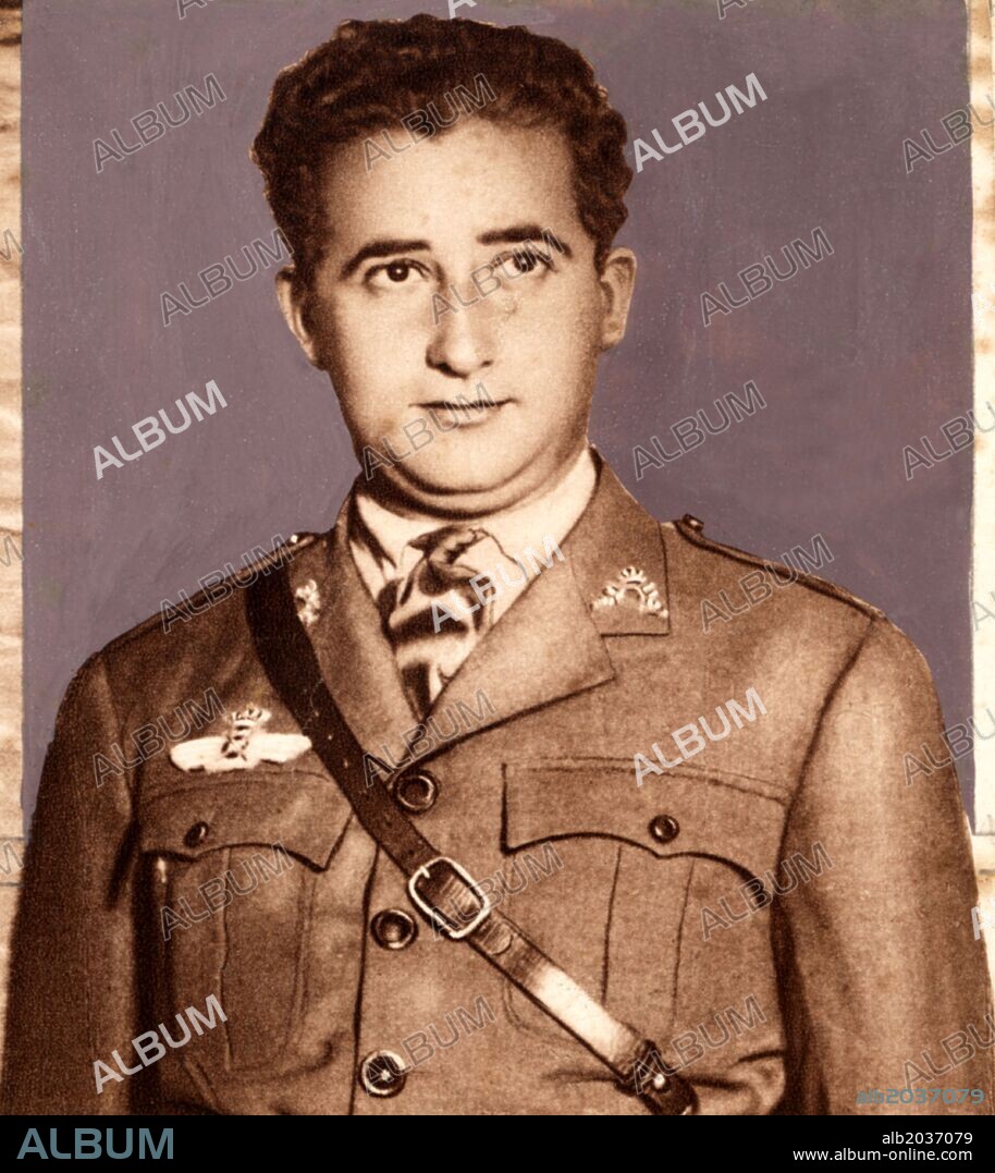 Ramón Franco Bahamonde (1896-1938). Aviador y político español, hermano del general Francisco Franco.