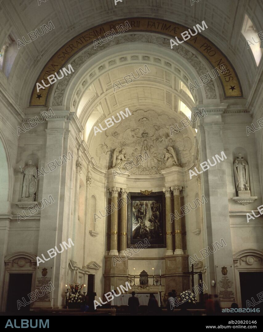 GERARD VAN KRIEKEN. BASILICA-INTERIOR DE LA IGLESIA.