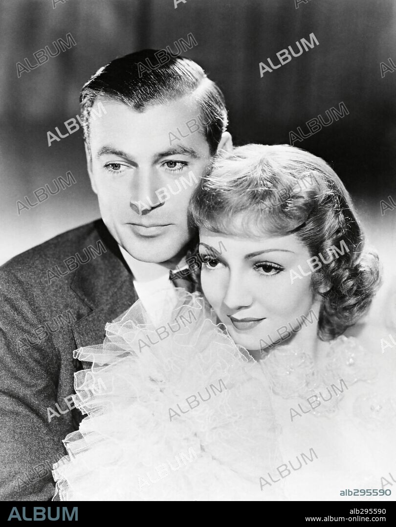 CLAUDETTE COLBERT and GARY COOPER in BLUEBEARD'S EIGHTH WIFE, 1938, directed by ERNST LUBITSCH. Copyright PARAMOUNT PICTURES.