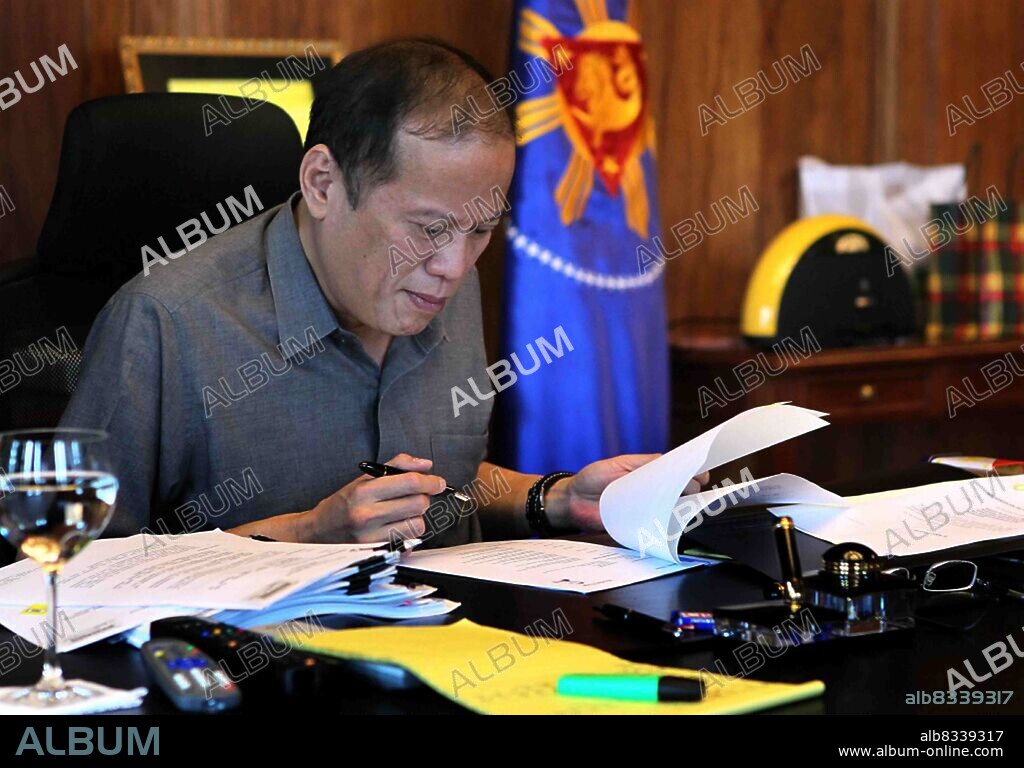 Benigno Aquino III (1960 - 2021), known as Noynoy Aquino. Filipino politician who served as the 15th president of the Philippines from 2010 to 2016. Before being elected president, Aquino was a member of the House of Representatives and Senate from 1998 to 2010, and also served as a deputy speaker of the House of Representatives from 2004 to 2006.