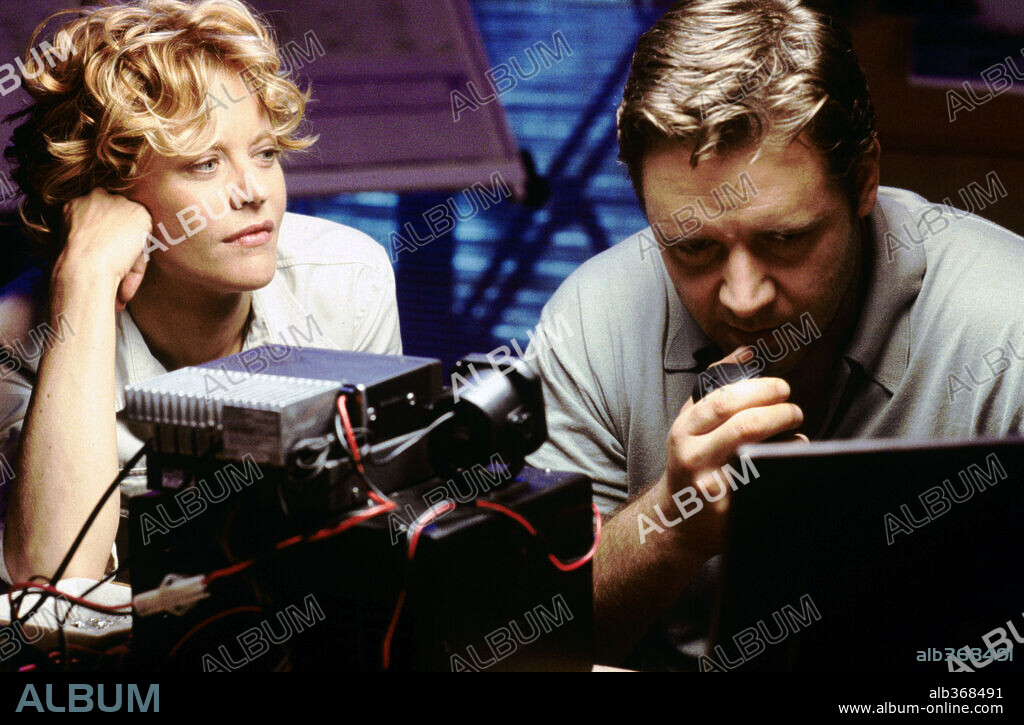 MEG RYAN und RUSSELL CROWE in LEBENSZEICHEN - PROOF OF LIFE, 2000 (PROOF OF LIFE), unter der Regie von TAYLOR HACKFORD. Copyright CASTLE ROCK ENTERTAINMENT.