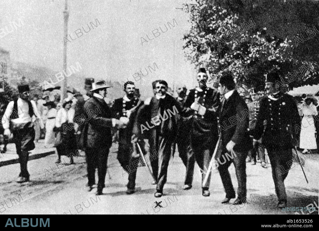 Assassination of Archduke Francis Ferdinand (Franz Ferdinand) 1863-1914, heir to the Austrian throne, at Sarajevo, 28 June 1914. The arrest on the scene of Gavrilo Princip (1895-1918) the assassin.