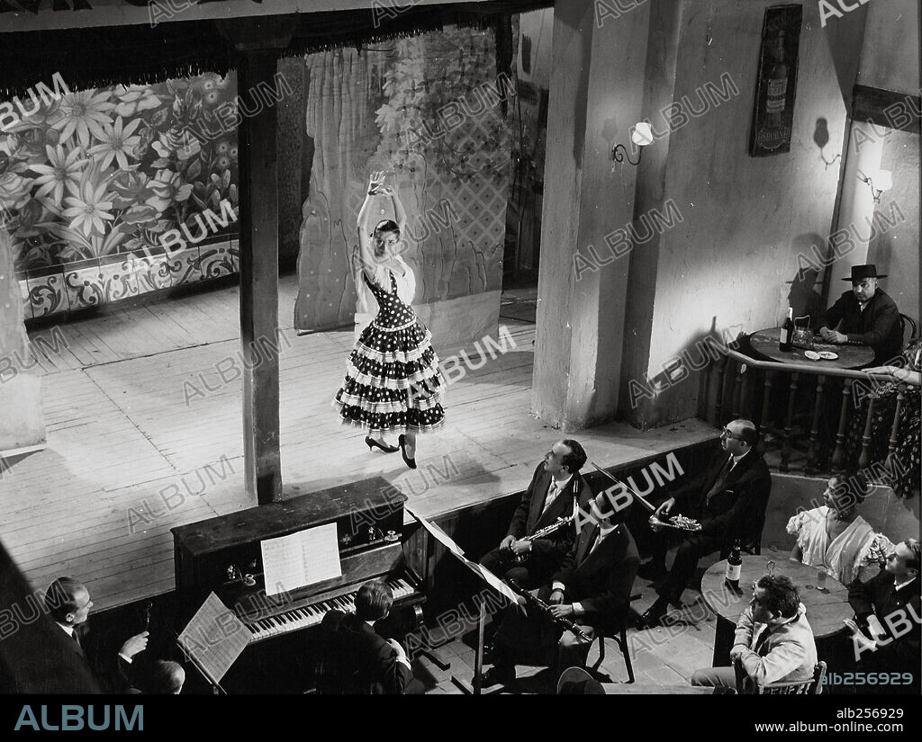 EULALIA DEL PINO in CAFE DE CHINITAS, 1960, directed by GONZALO DELGRAS. Copyright ESTELA FILMS, S.A.