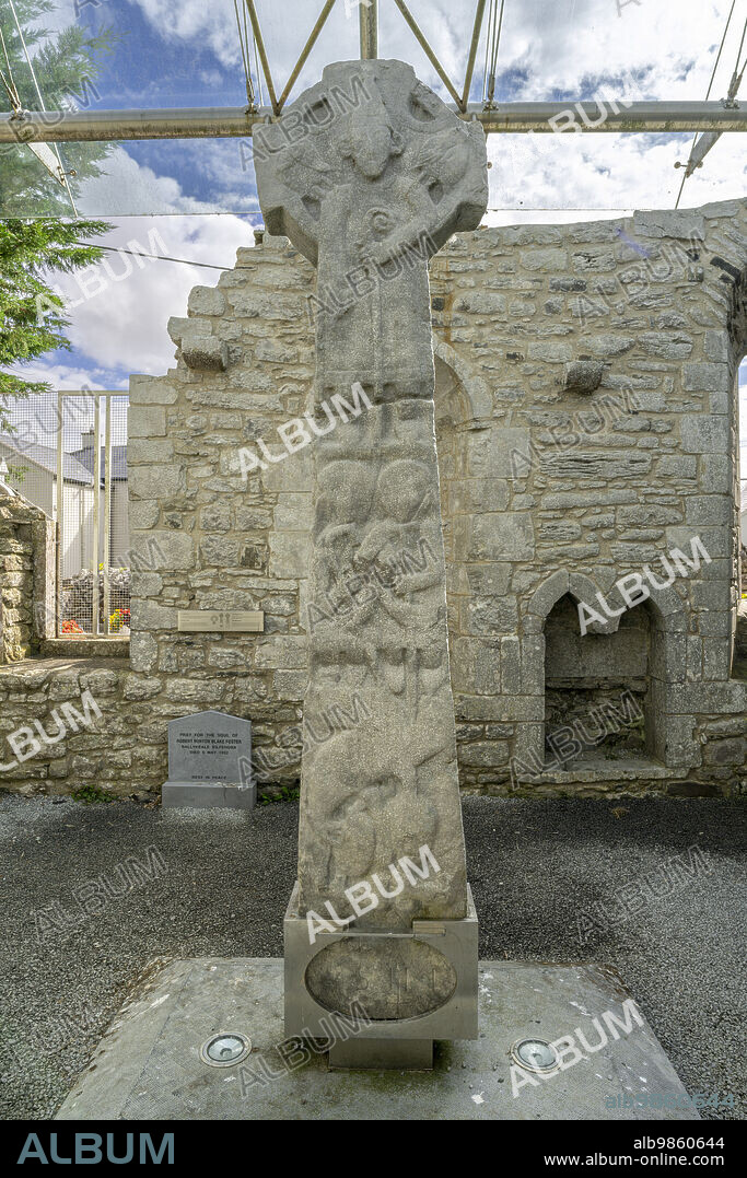Doorty Cross, Kilfenora Medieval Cathedral (Saint Fachtnanrsquo),The Burren, County Clare, Ireland, United Kingdom.