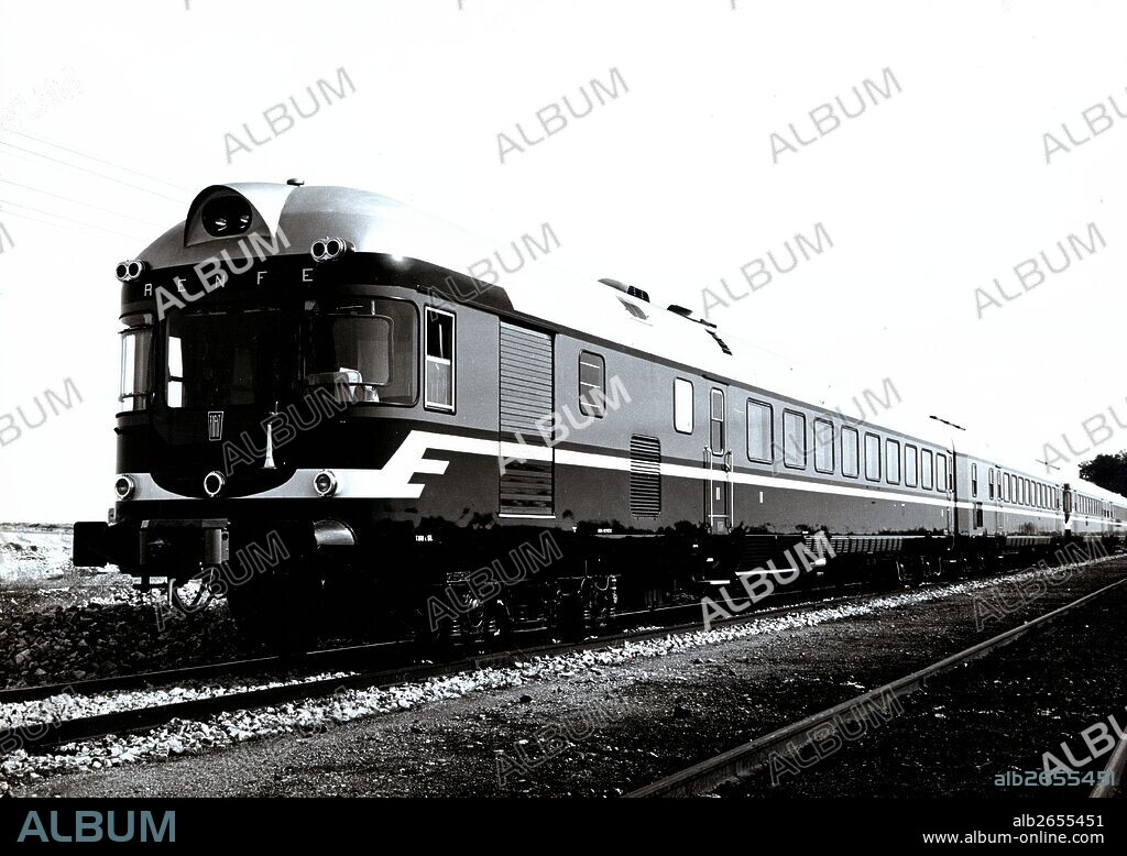 Tren automotor Ter, construido por Fiat para Renfe. Años 1950.