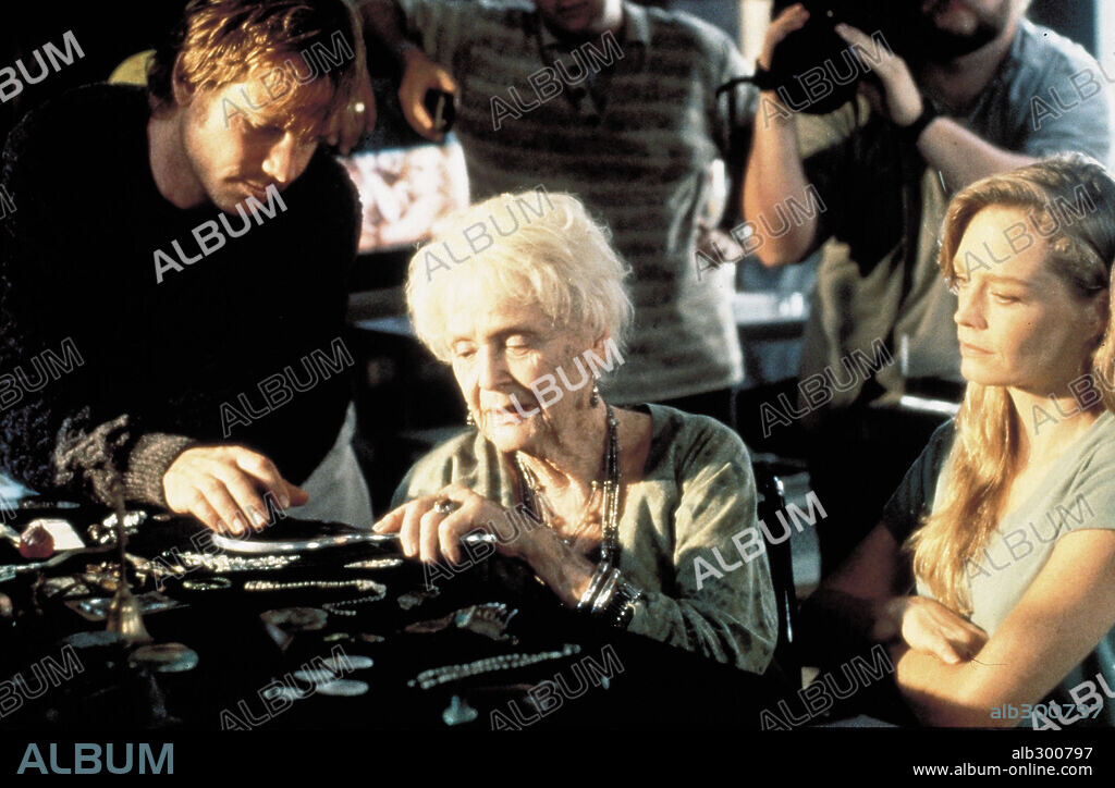 GLORIA STUART in TITANIC, 1997, unter der Regie von JAMES CAMERON. Copyright PARAMOUNT/20TH CENTURY FOX.
