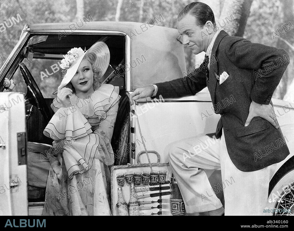 FRED ASTAIRE y GINGER ROGERS en LA ALEGRE DIVORCIADA, 1934 (THE GAY DIVORCEE), dirigida por MARK SANDRICH. Copyright RKO.