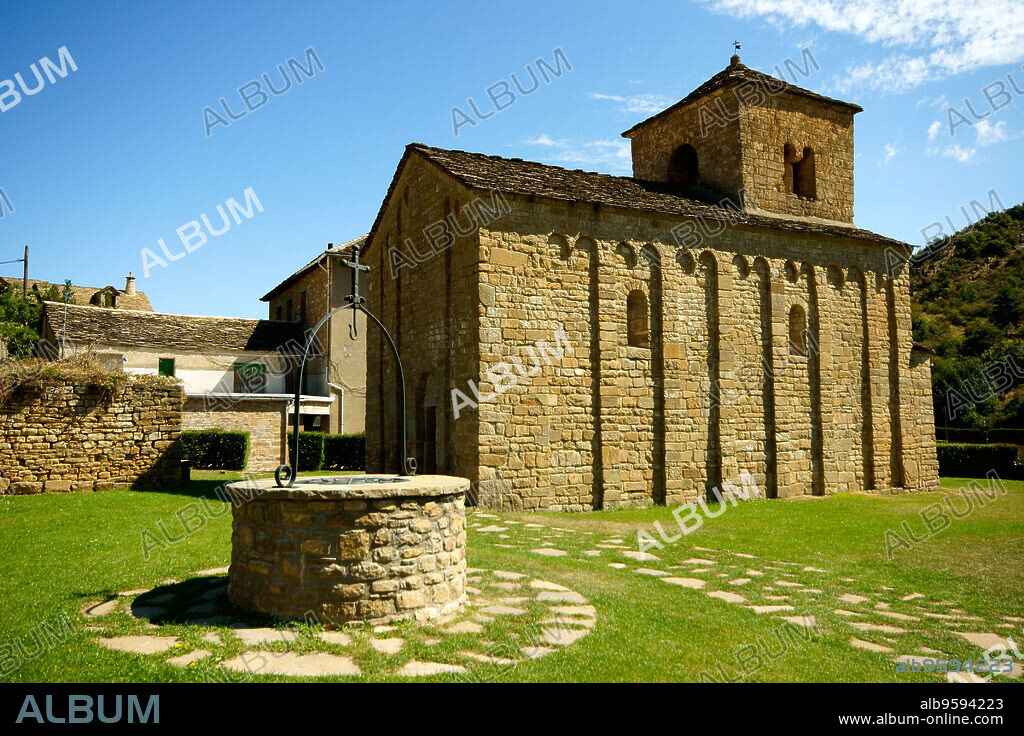 Iglesia de San Caprasio (s.XI).Santa Cruz de la Serós.Huesca.Cordillera pirenaica.Navarra.España.