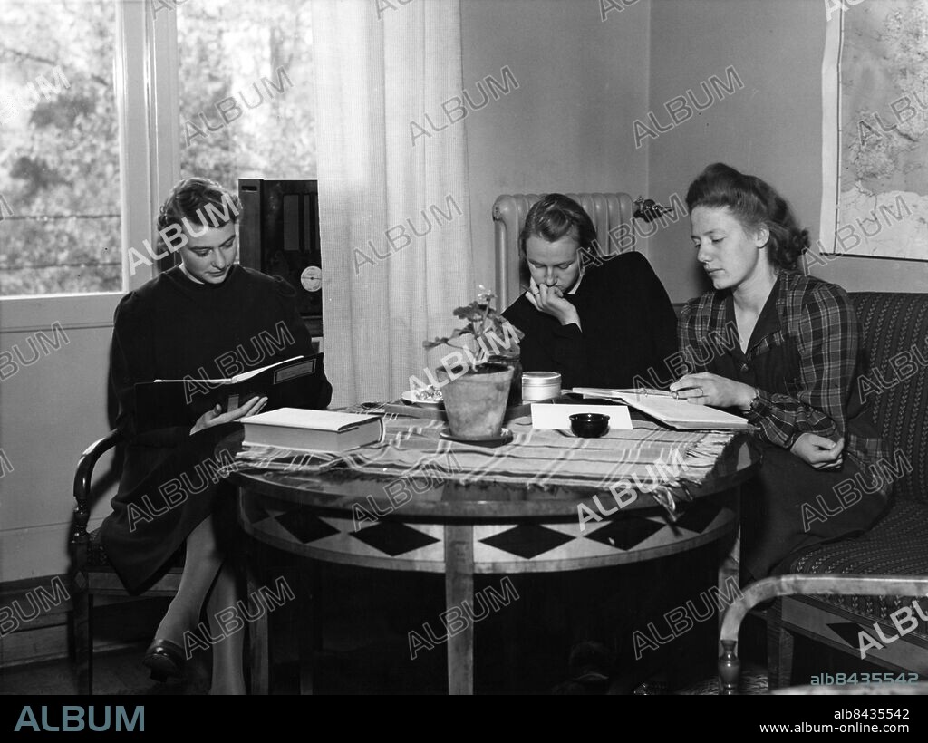 Lunds universitet universitetet i Lund 1941. Studentskegården på S:t Laurentiigatan 3 i Lund.. Foto: Sydsvenskan / IBL Bildbyrå.