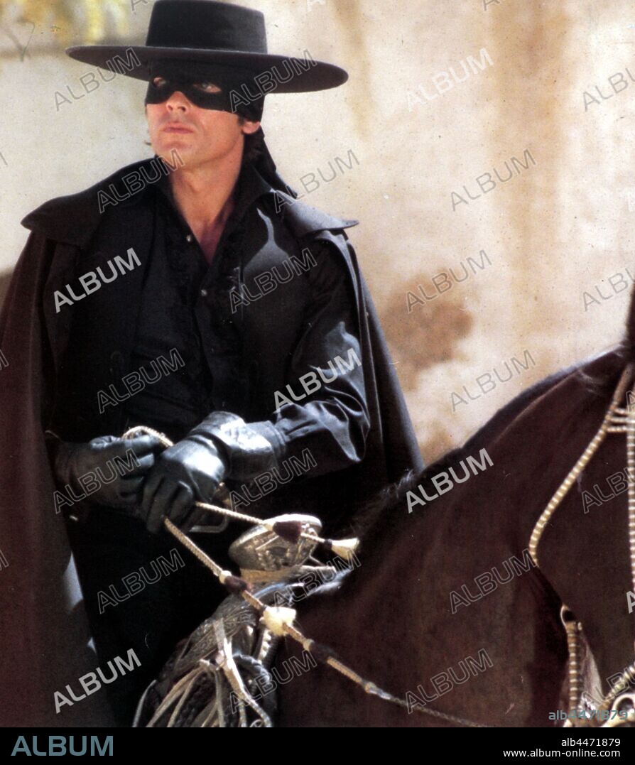 ALAIN DELON en EL ZORRO, 1975 (ZORRO), dirigida por DUCCIO TESSARI. Copyright TITANUS.