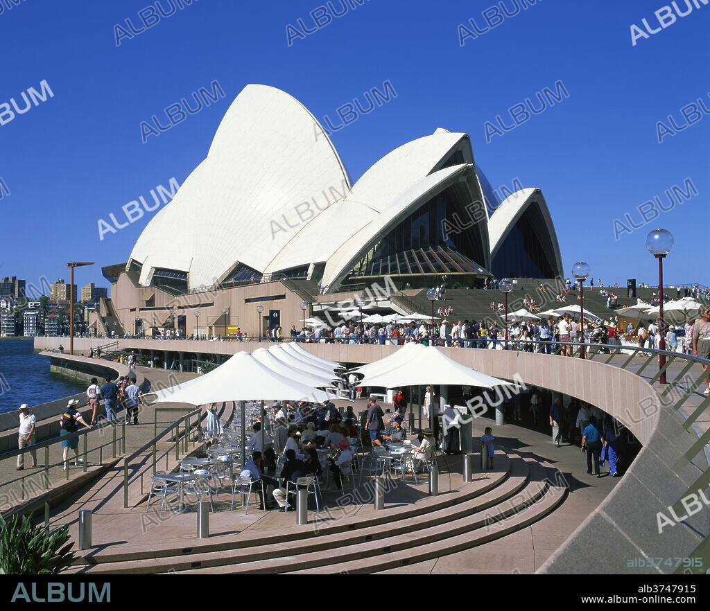 The Opera House, UNESCO World Heritage Site, Sydney, New South Wales, Australia, Pacific.
