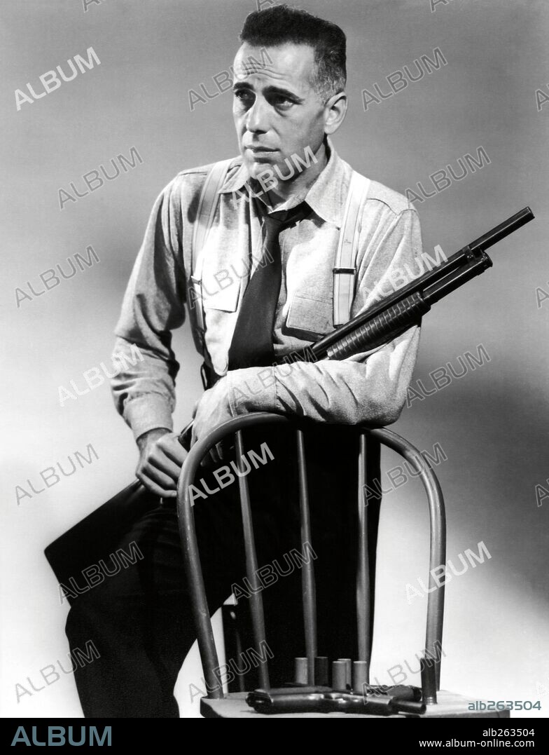 HUMPHREY BOGART en EL ÚLTIMO REFUGIO, 1941 (HIGH SIERRA), dirigida por RAOUL WALSH. Copyright WARNER BROS/FIRST NATIONAL.
