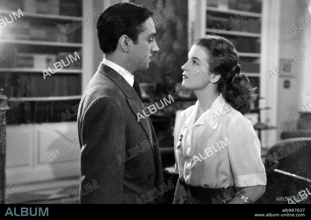 MARIA ROSA SALGADO en SEPTIMA PAGINA, 1950, dirigida por LADISLAO VAJDA.