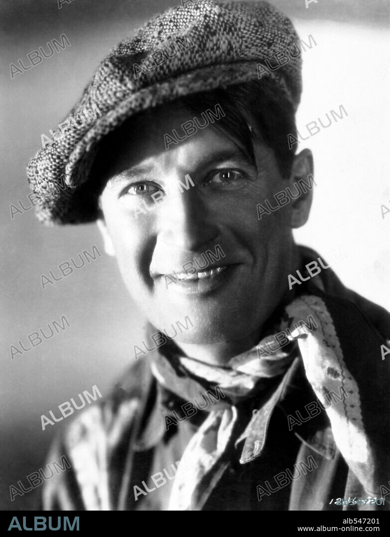 MAURICE CHEVALIER in PARAMOUNT ON PARADE, 1930, directed by EDMUND GOULDING, EDWIN H. KNOPF, ERNST LUBITSCH, FRANK TUTTLE, LOTHAR MENDES, OTTO BROWER, ROWLAND V. LEE, VICTOR HEERMAN and VICTOR SCHERTZINGER. Copyright PARAMOUNT PICTURES.