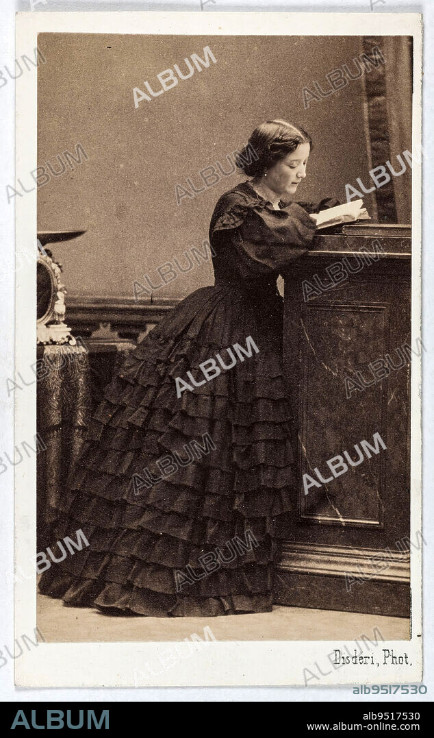 Portrait of Delphine Fix (wife Salvador), (1831-1864), (actress), Disderi & Cie, Photographer, Before 1864, 2nd half of the 19th century, Photography, Graphic arts, Photography, Albumen paper print, Dimensions - Work: Height: 8.6 cm, Width: 5.3 cm, Dimensions: Height: 9.5 cm, Width: 5.8 cm.