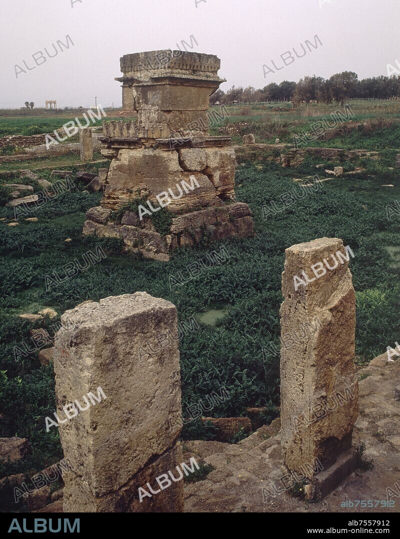 RUINAS DEL TEMPLO DEL MANANTIAL - S VI AC.