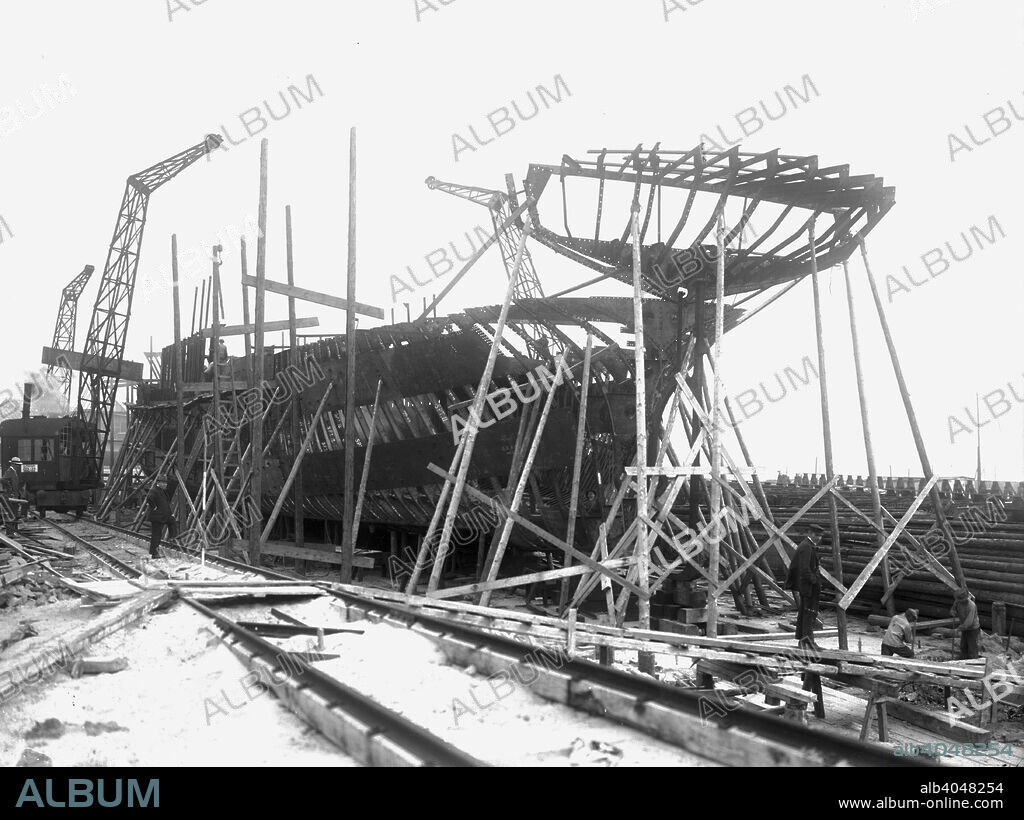 Construction of the SS 'Torild', first ship built at the Landskrona Shipyard, Sweden, 1918. From the Landskrona Museum Collection.