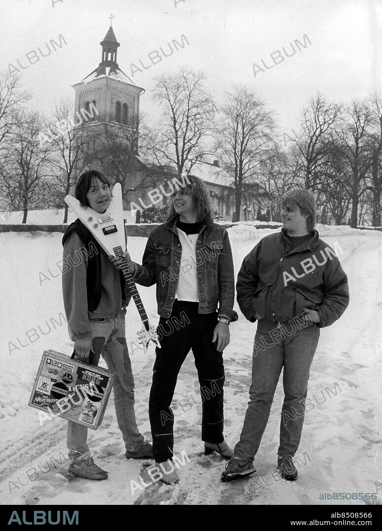 ARKIV 19840205 - . Musikgruppen Leviticus spelar religiös hårdrock. Från vänster Håkan Andersson (bas), Björn Stigsson (gitarr) och Kjell Andersson (trummor). Foto: Ann Chi Erikes Kod: 56 . COPYRIGHT SCANPIX SWEDEN.